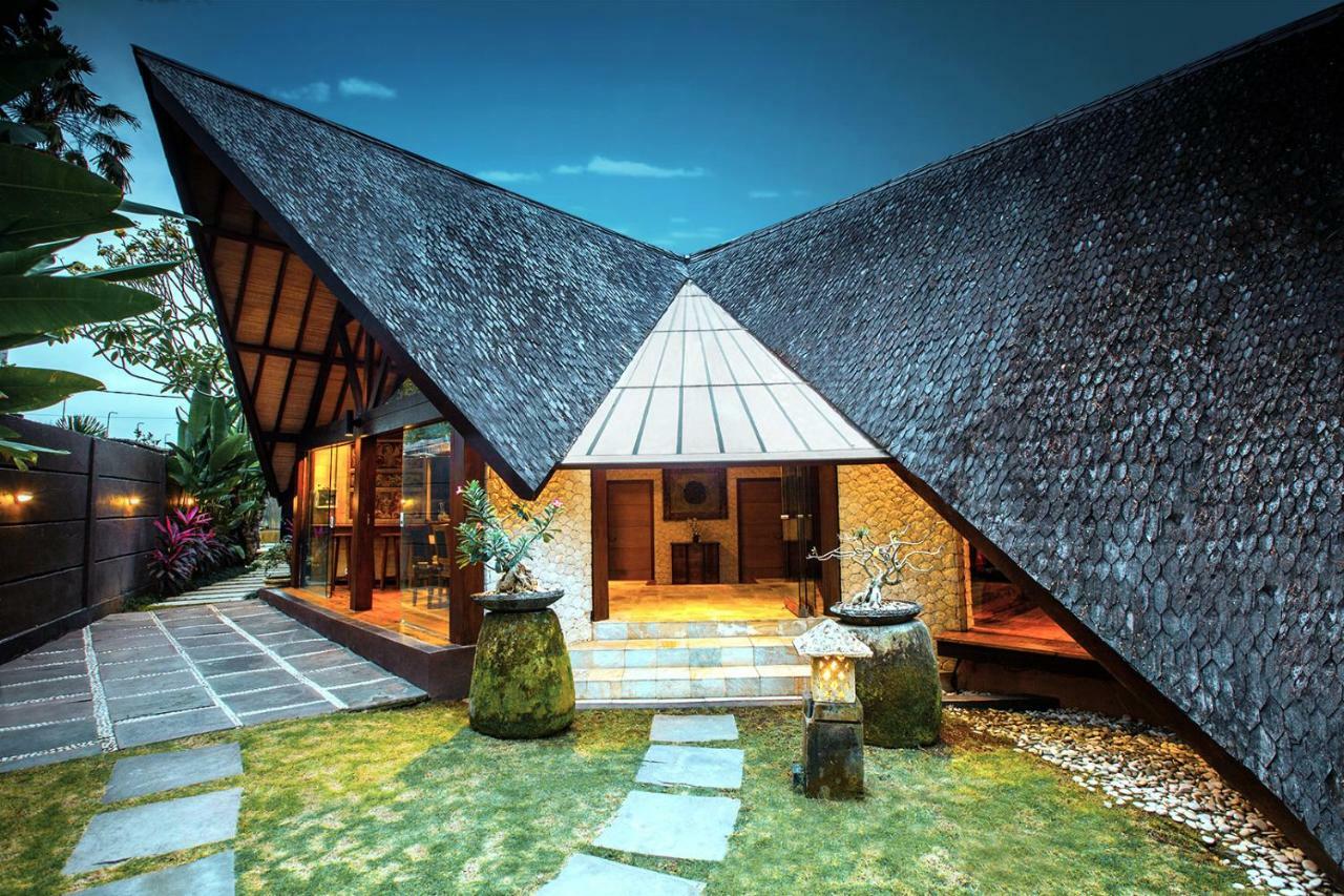 Seminyak Villa Kalyca Εξωτερικό φωτογραφία