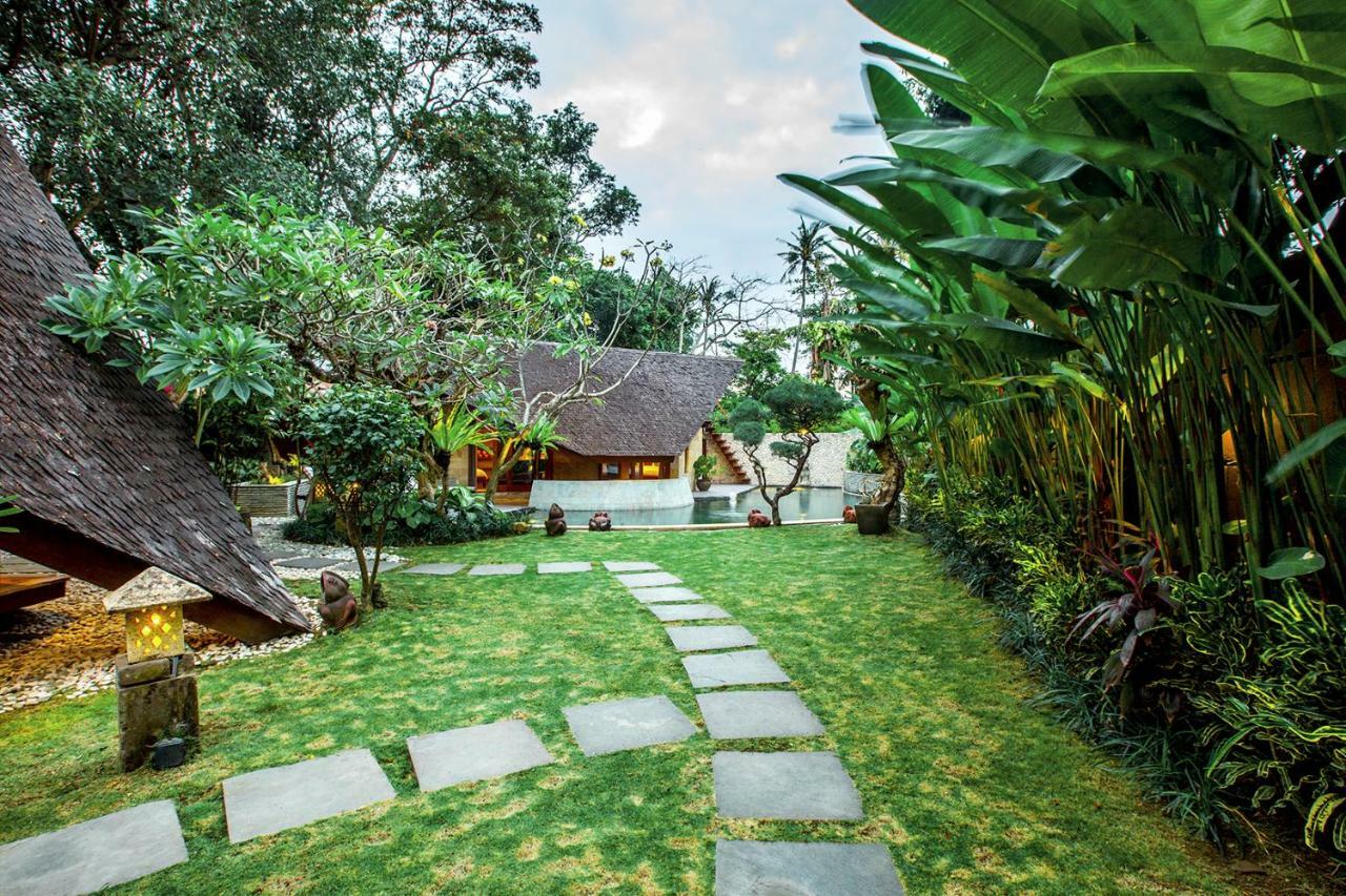 Seminyak Villa Kalyca Εξωτερικό φωτογραφία