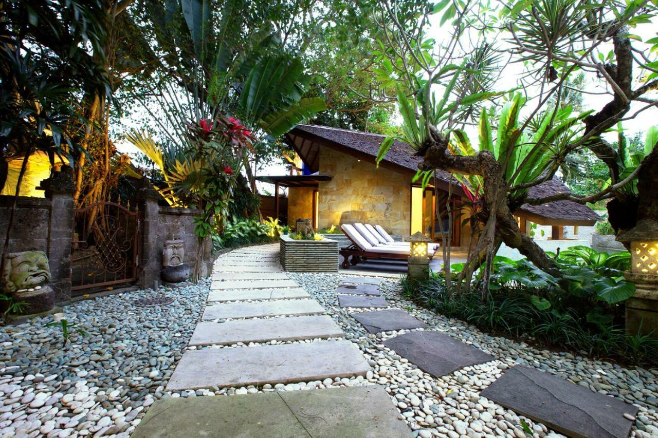 Seminyak Villa Kalyca Εξωτερικό φωτογραφία
