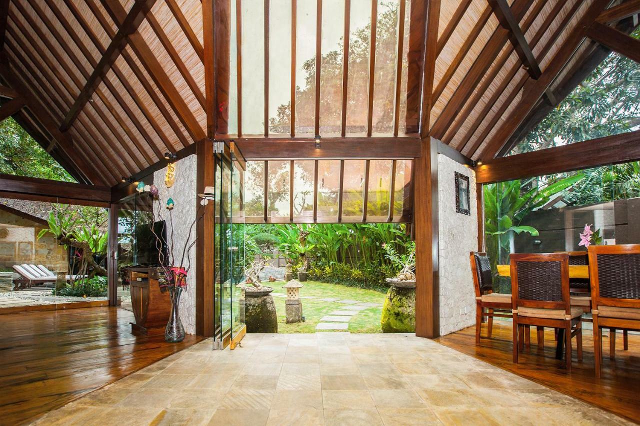 Seminyak Villa Kalyca Εξωτερικό φωτογραφία