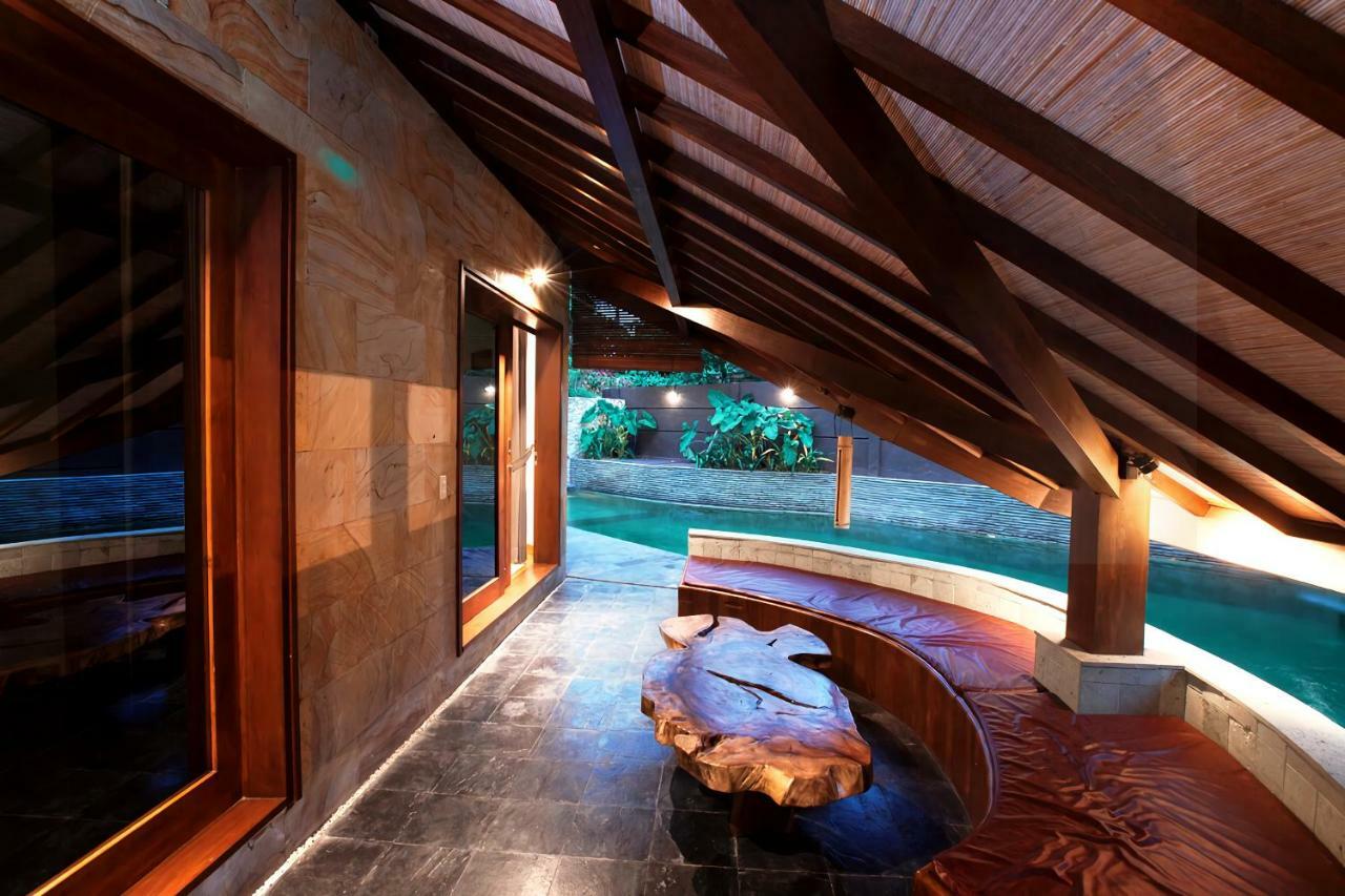 Seminyak Villa Kalyca Εξωτερικό φωτογραφία