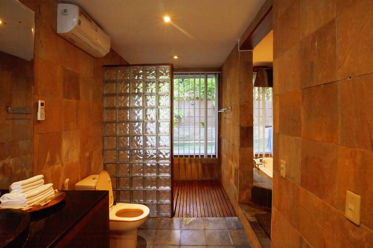 Seminyak Villa Kalyca Εξωτερικό φωτογραφία